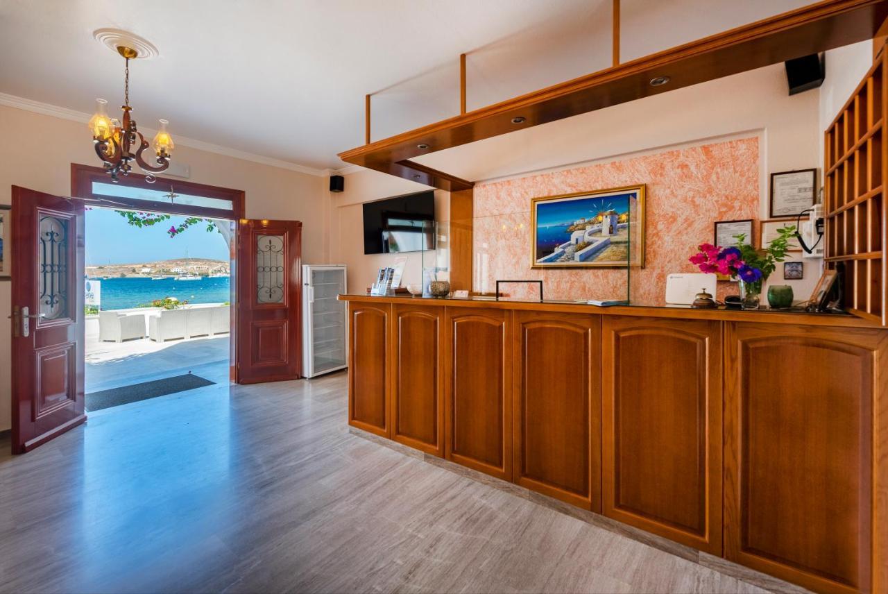 Irene Studios - Beachfront Парос Екстериор снимка